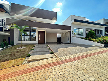 Casa em Condom�nio - Venda - Conjunto Habitacional Alexandre Urbanas - Londrina - PR