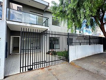 Sobrado - Venda - Vila Rosana - Ibipor� - PR