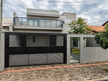 Casa Alto Padr�o - Venda - Setor 3 - Ibipor� - PR